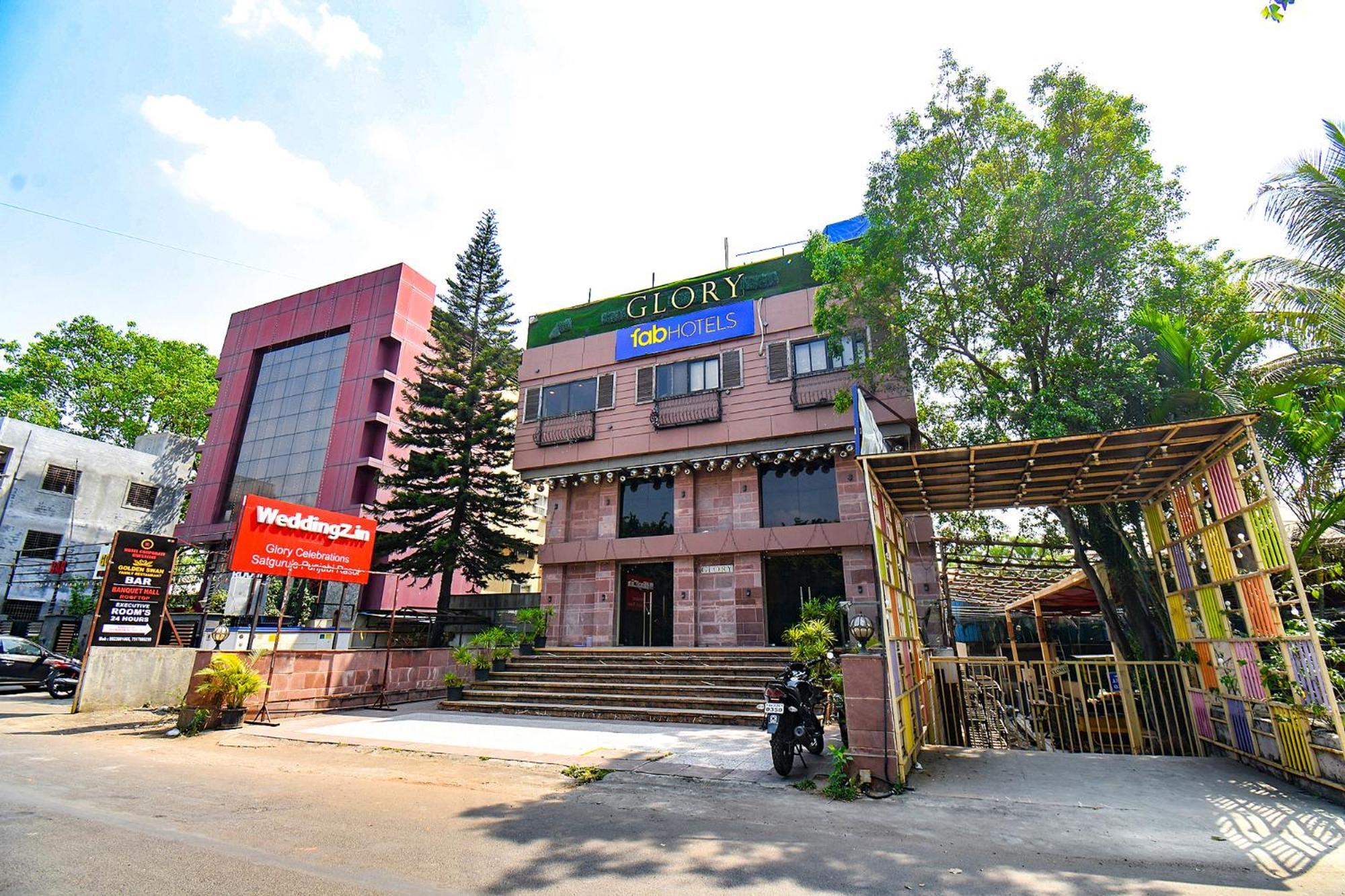 Fabexpress Glory - Nr Skywalk Bridge Hotel Pimpri-Chinchwad Kültér fotó