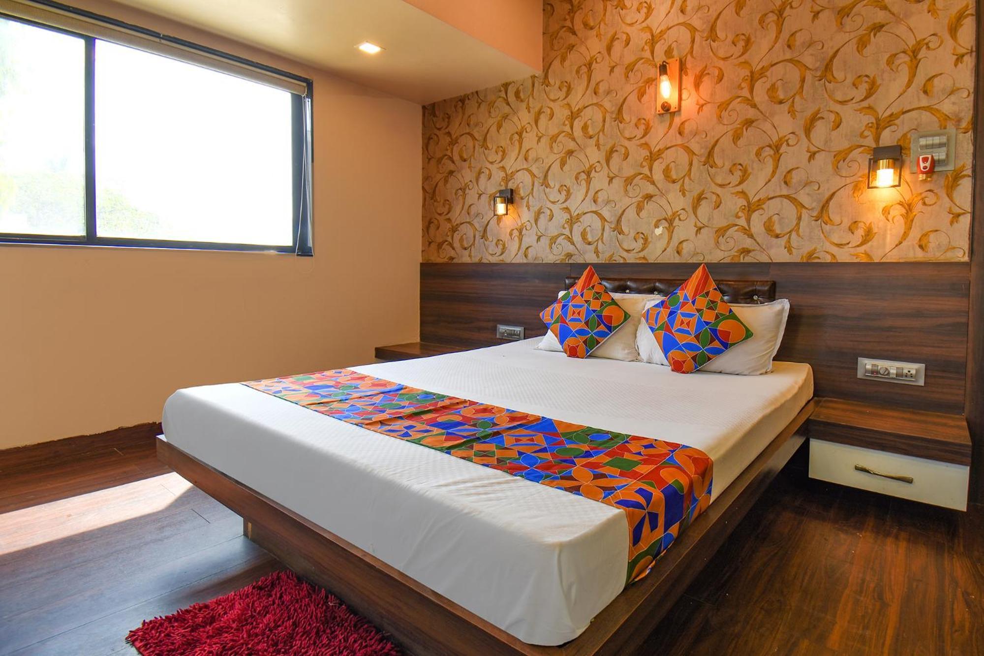 Fabexpress Glory - Nr Skywalk Bridge Hotel Pimpri-Chinchwad Kültér fotó