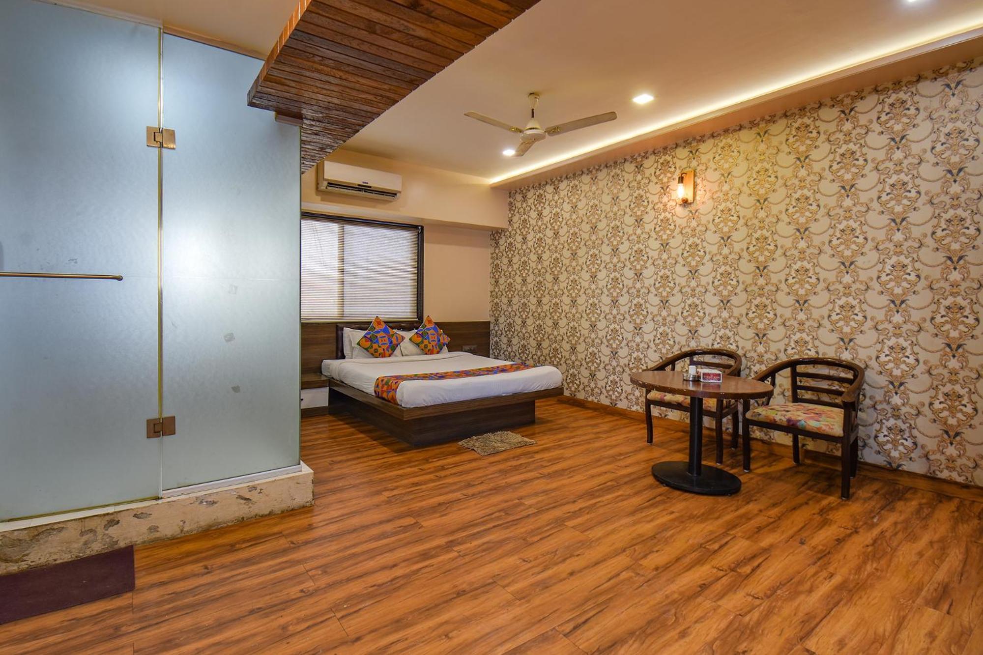 Fabexpress Glory - Nr Skywalk Bridge Hotel Pimpri-Chinchwad Kültér fotó