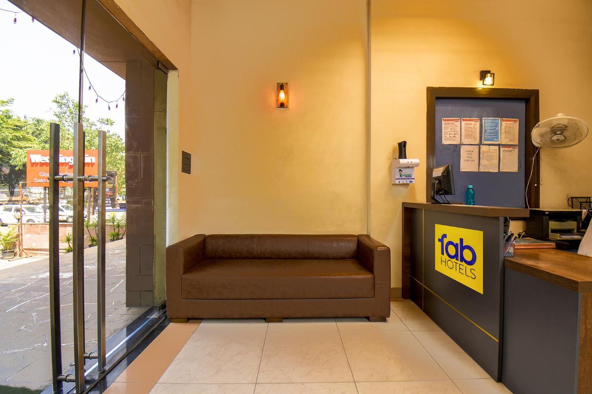 Fabexpress Glory - Nr Skywalk Bridge Hotel Pimpri-Chinchwad Kültér fotó